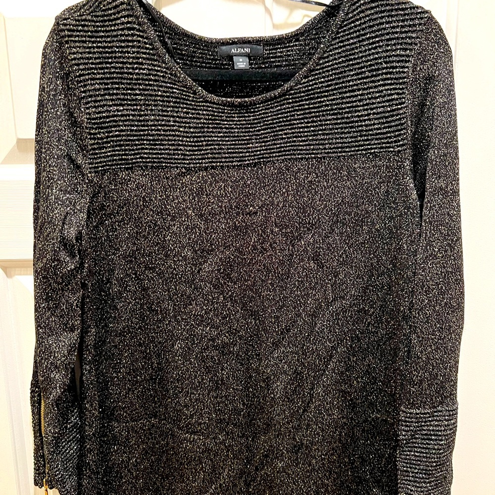 Alfani glamorous sparkle silver gold flecks new with tags Size M